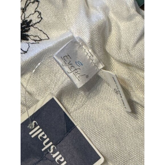 Eyeful White Scarf W/ Black Floral Embroidery  Fringe Detail 100% Viscose - Picture 2 of 7